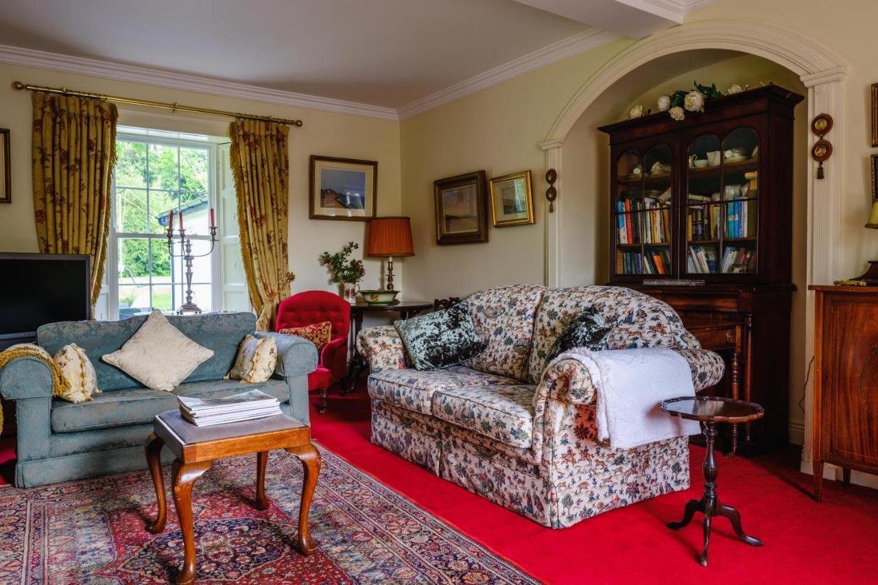 Brooklawn House Bed And Breakfast Mohill Екстериор снимка