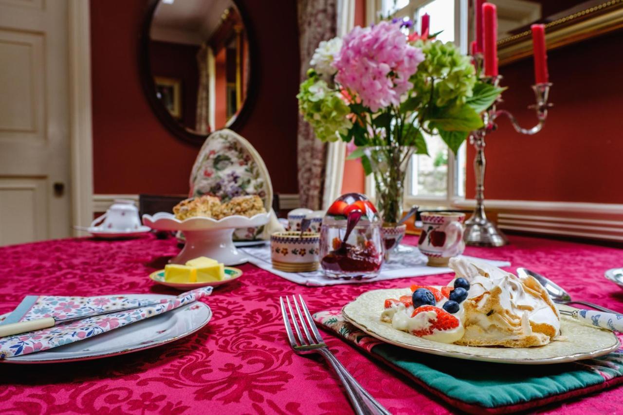 Brooklawn House Bed And Breakfast Mohill Екстериор снимка