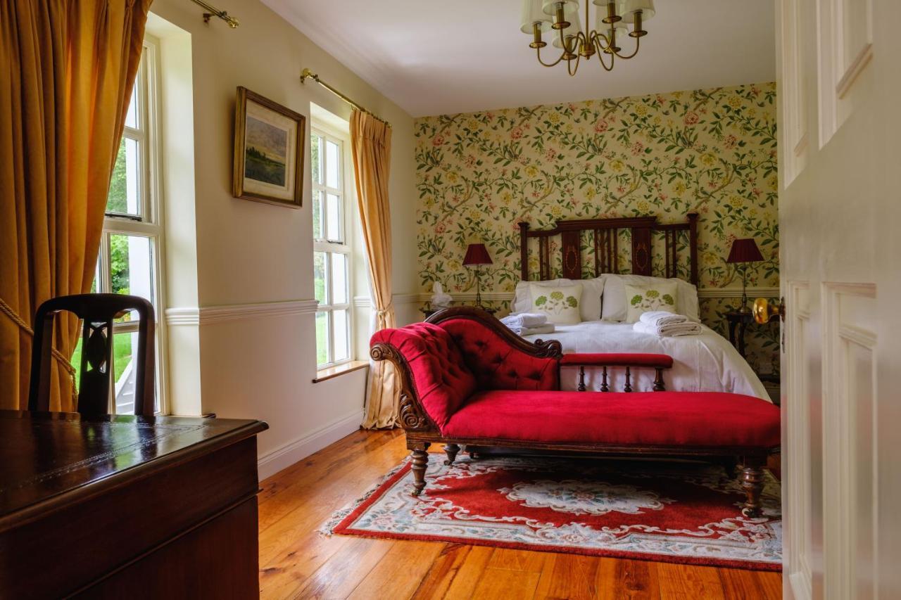 Brooklawn House Bed And Breakfast Mohill Екстериор снимка