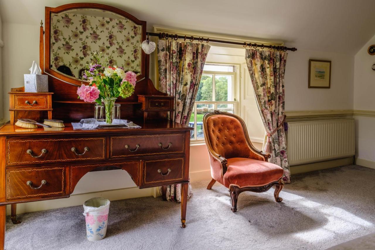 Brooklawn House Bed And Breakfast Mohill Екстериор снимка