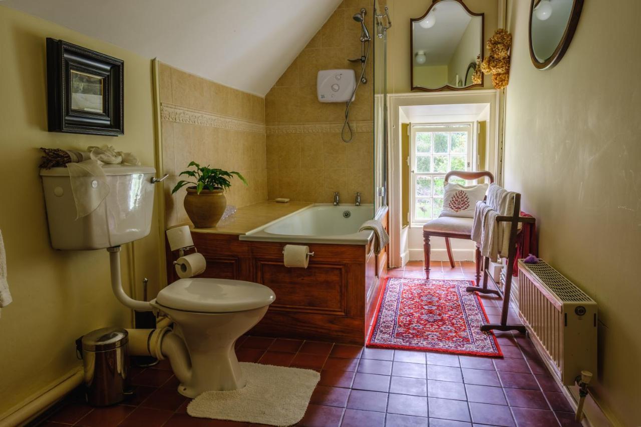 Brooklawn House Bed And Breakfast Mohill Екстериор снимка