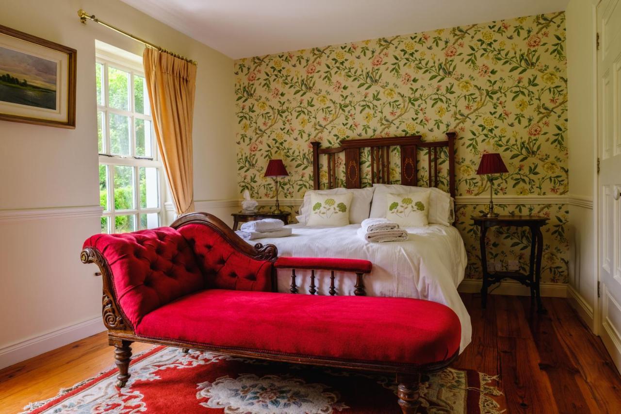 Brooklawn House Bed And Breakfast Mohill Екстериор снимка